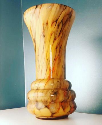 Vase en verre marbré Art nouveau