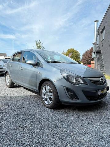 Opel BENZINE AUTOMAAT beschikbaar voor biedingen