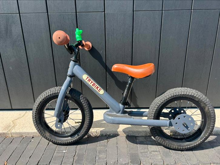 Trybike grijs, Kinderen en Baby's, Speelgoed | Buiten | Voertuigen en Loopfietsen, Zo goed als nieuw, Loopfiets, Ophalen
