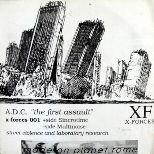 7inch A.D.C. : The First Assault, Cd's en Dvd's, Vinyl | Overige Vinyl, Zo goed als nieuw, Overige formaten, Ophalen of Verzenden