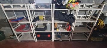 4 witte rieten planken, licht, praktisch, opbergruimte  beschikbaar voor biedingen