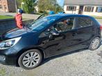 Kia rio crdi, Auto's, Kia, Voorwielaandrijving, Beige, Leder en Stof, Zwart