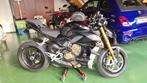 Streetfighter '21 topstaat met +5000 euro opties, Motoren, Motoren | Ducati, Particulier, Handvatverwarming, 1103 cc, Naked bike