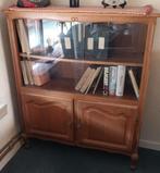vitrinekast, Ophalen, 100 tot 150 cm, Glas, 25 tot 50 cm