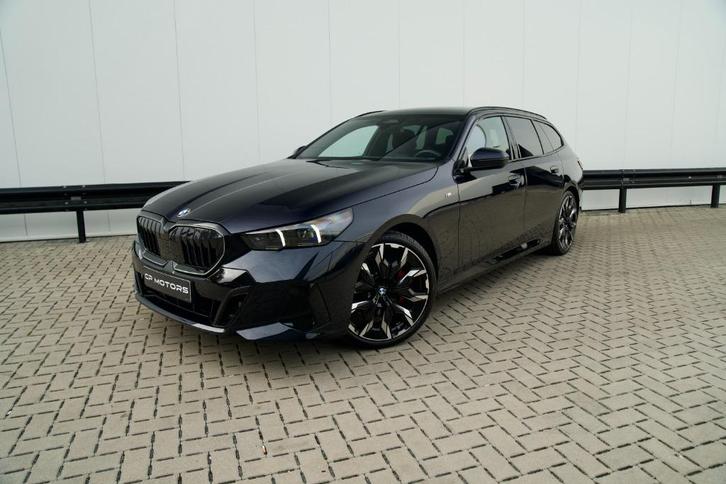 BMW 520I TOURING | M SPORT PRO | PANO | B&W | TREKHAAK, Auto's, BMW, Bedrijf, Te koop, 5 Reeks, 360° camera, ABS, Achteruitrijcamera