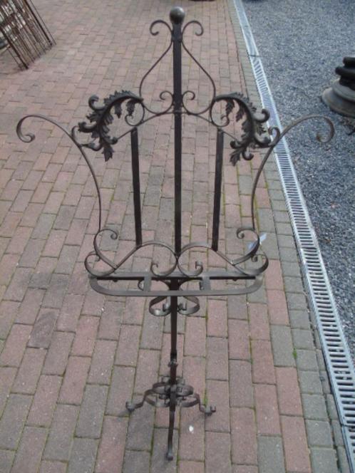 smeedijzeren lessenaarhouder: muziek, bruiloft, restaurant, Tuin en Terras, Tuinbeelden, Nieuw, Overige typen, Metaal, Ophalen