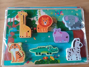 Houten dieren puzzel  beschikbaar voor biedingen