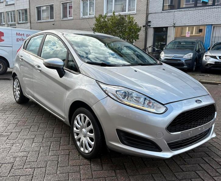 Ford Fiesta. 1.2 Benzine.  Met 50.000 km’s.  2016, Auto's, Ford, Bedrijf, Te koop, Fiësta, ABS, Airbags, Airconditioning, Bluetooth