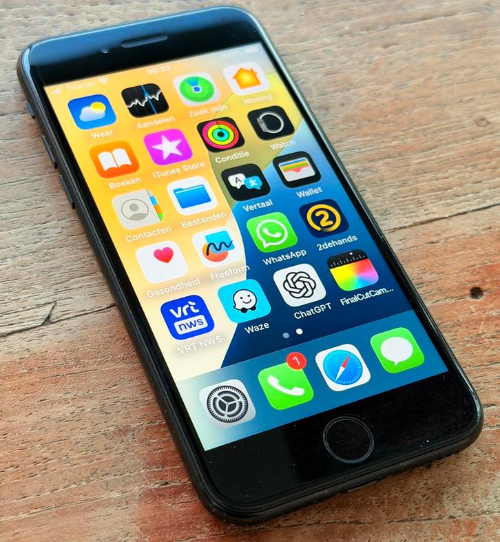 iPhone SE (2020) - 81 % de batterie - parfait état, Télécoms, Téléphonie mobile | Apple iPhone, Comme neuf, iPhone SE (2020), Enlèvement ou Envoi