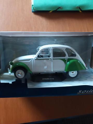Citroen 2cv dolly, schaal 1.18, in nieuwstaat en in ovp beschikbaar voor biedingen