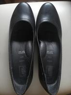 zwarte pumps Mt 41, Kleding | Dames, Ophalen, Zo goed als nieuw, Zwart, Pumps