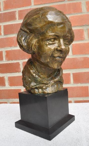 Bronzen hoofd van een klein meisje - Frans CLAESSENS   beschikbaar voor biedingen