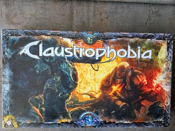 Claustrophobia  beschikbaar voor biedingen