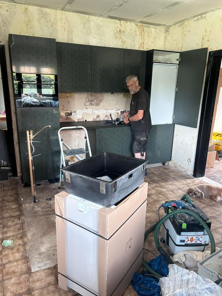 Carpenter à la retraite cherche toujours du travail., Services & Professionnels, Jardiniers & Paveurs