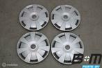 Originele 16 inch wieldoppen Audi A3 8V 8V0601147C, Auto-onderdelen, Gebruikt