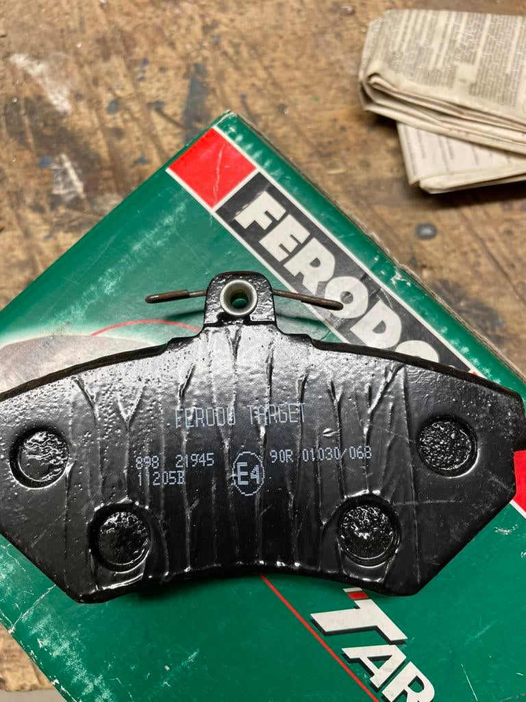 Plaquettes de frein vw caddy 1 génération., Autos : Pièces & Accessoires, Enlèvement, Neuf, Volkswagen