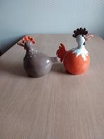Série de 4 poules décoratives assorties en céramique