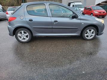 Peugeot 206+  gekeurd voor verkoop! beschikbaar voor biedingen