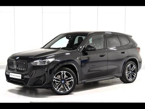 BMW iX1 30 M PACK HARMANKARDON PANORAM, Auto's, BMW, Bedrijf, X1, Adaptieve lichten, Airbags, Airconditioning, Alarm, Bluetooth