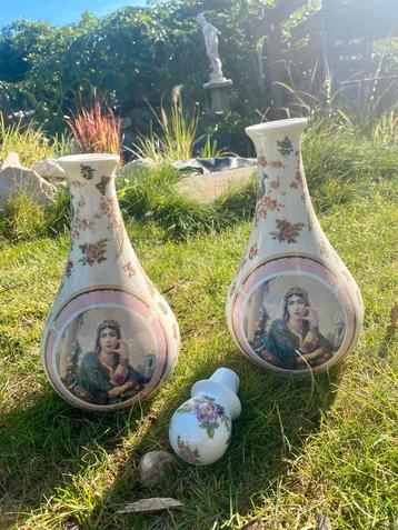 1920 porseleinen karaf beschikbaar voor biedingen