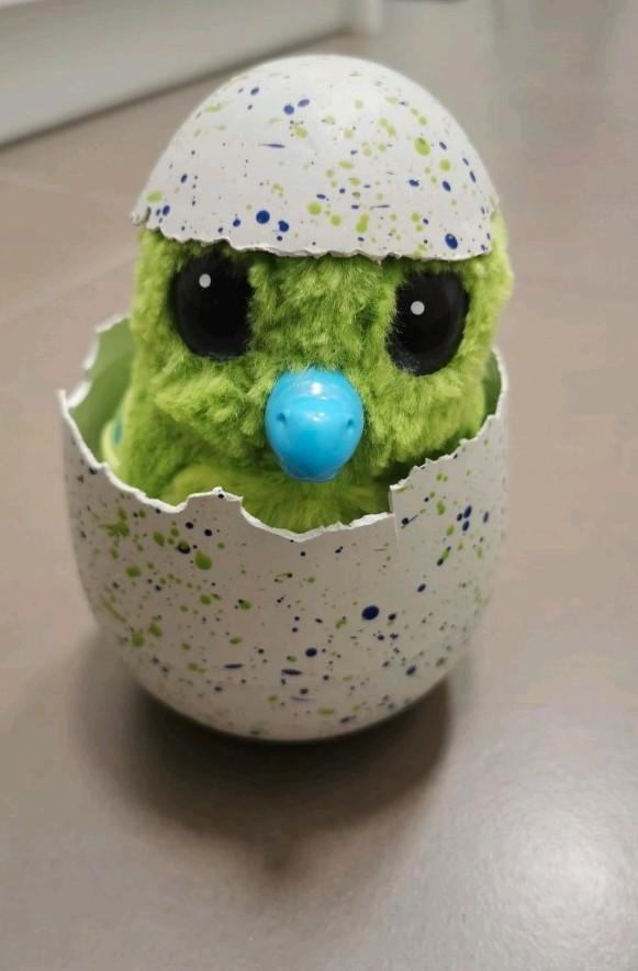Hatchimal, Kinderen en Baby's, Speelgoed | Knuffels en Pluche, Zo goed als nieuw, Ophalen of Verzenden