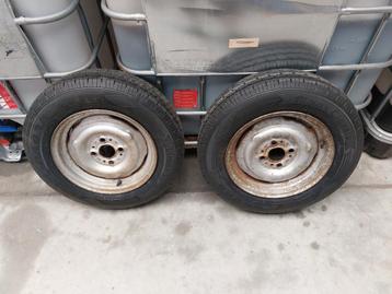 Set wielen voor aamhangwagen met nieuwe banden, 145R80 4x100 beschikbaar voor biedingen