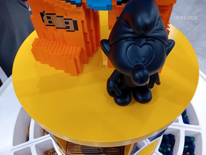 Zwarte Smurf te koop. (23cm), Verzamelen, Smurfen, Gebruikt, Ophalen of Verzenden