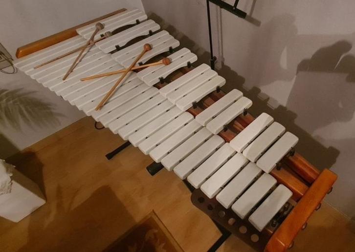 Xylophone Resta Heuvrard CT3C, Muziek en Instrumenten, Percussie, Zo goed als nieuw, Melodische percussie, Ophalen