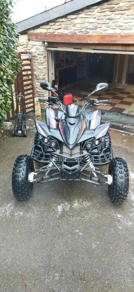 .Kymco maxxer 300, Motos, Quads & Trikes, jusqu'à 11 kW, 1 cylindre