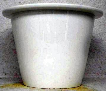POT de CHAISE. beschikbaar voor biedingen