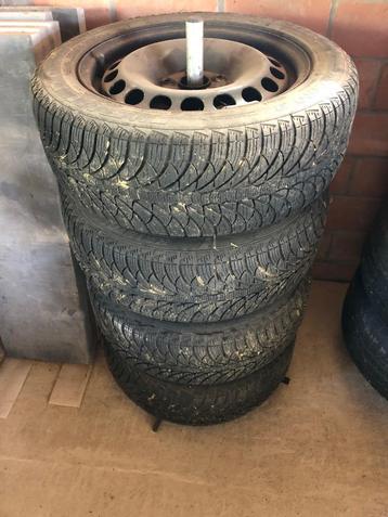 Velgen met winterbanden VW, Pneus hiver, 16 pouces, Véhicule de tourisme, 205 mm