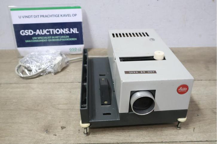 Vintage Leitz Wetzlar Diaprojector, Audio, Tv en Foto, Diaprojectoren, Ophalen of Verzenden