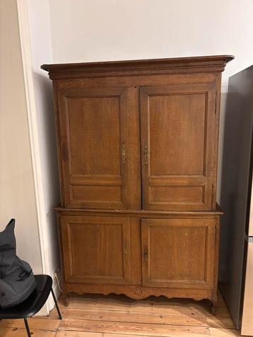 Meuble de cuisine ou sam en bois  beschikbaar voor biedingen