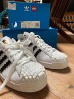 Adidas superstar LEGO edittion maat 11, Kleding | Heren, Schoenen, Nieuw, Ophalen of Verzenden, Adidas, Wit