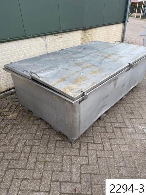 0125. Diverse RVS bakken / bak / kar / krat, Bricolage & Construction, Bricolage & Rénovation Autre, Utilisé, Enlèvement