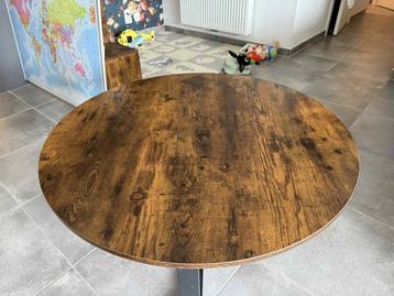 Salontafel beschikbaar voor biedingen