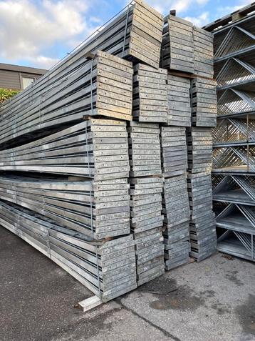 Traliespanten | Lengte= 6.320 mm | Hoogte= 360 mm beschikbaar voor biedingen