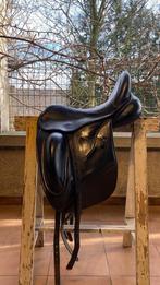 Dressuurzadel Tribal Elite 17inch, Dieren en Toebehoren, Paarden en Pony's | Zadels, Ophalen, Gebruikt, Dressuur