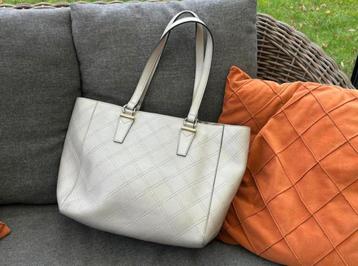 Handtas / shopper guess beschikbaar voor biedingen