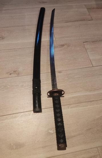 Katana Japans zwaard beschikbaar voor biedingen