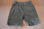 Hema Short met stiksels kaki 74, Kinderen en Baby's, Babykleding | Maat 74, Broekje, Jongetje of Meisje, Ophalen of Verzenden