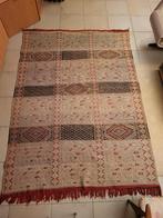 Handgemaakt Marokkaans vloerkleed 260cm/188cm, Ophalen, Gebruikt, Overige kleuren, 150 tot 200 cm