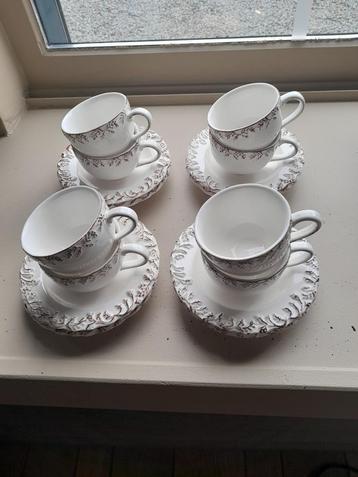 Koffie of Thee tassen  beschikbaar voor biedingen