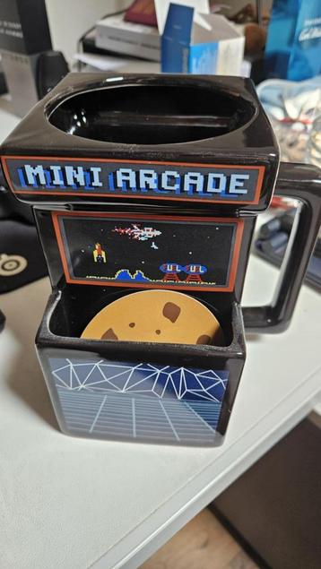 Arcade-beker beschikbaar voor biedingen