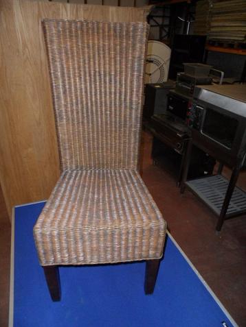 STOELEN VOOR HORECA beschikbaar voor biedingen