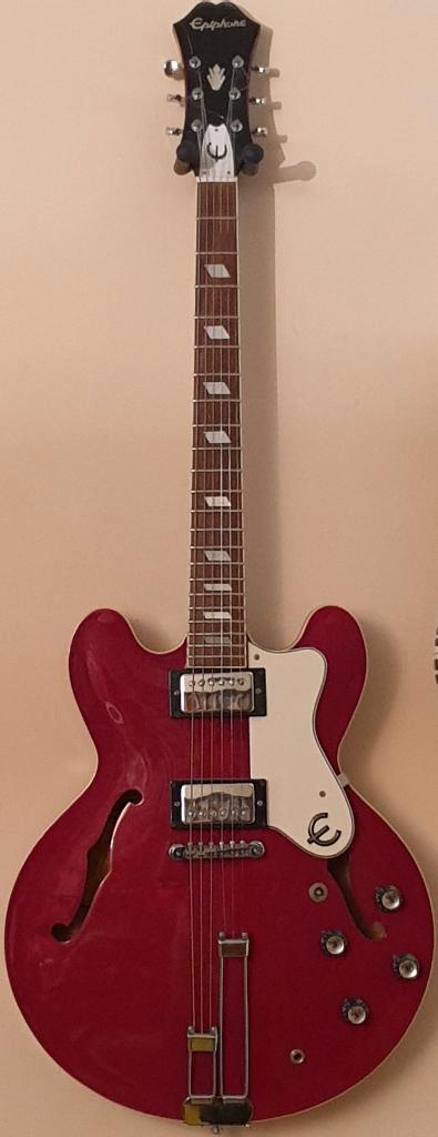 Epiphone Riviera, Muziek en Instrumenten, Snaarinstrumenten | Gitaren | Elektrisch, Zo goed als nieuw, Hollow body, Epiphone, Ophalen