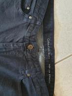 Donkerblauwe jeansbroek van Calvin klein maat 34/34, Vêtements | Hommes, Pantalons, Comme neuf, Enlèvement ou Envoi
