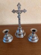 Staand kruisbeeld met 2 kandelaars -zilver, Antiek en Kunst, Antiek | Kandelaars, Ophalen of Verzenden