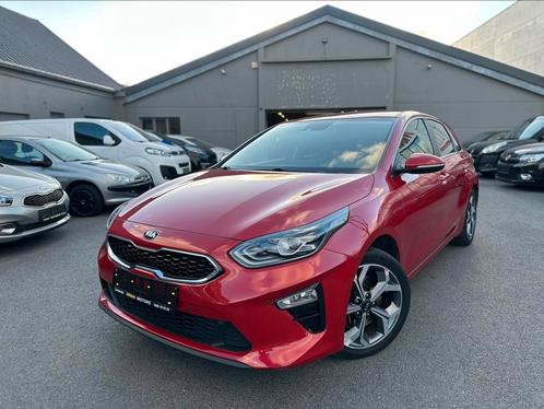 Kia Ceed 1.4i | Gps | Camera | Carplay | Cruise | GARANTIE |, Auto's, Kia, Bedrijf, Te koop, (Pro) Cee d, Achteruitrijcamera, Airbags
