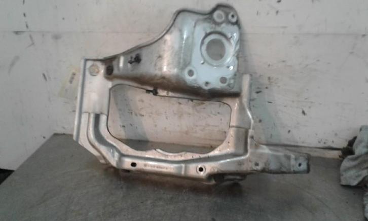 KOPLAMP HOUDER LINKS Combo (Corsa C) (|09114127|9196477|), Auto-onderdelen, Verlichting, Opel, Gebruikt